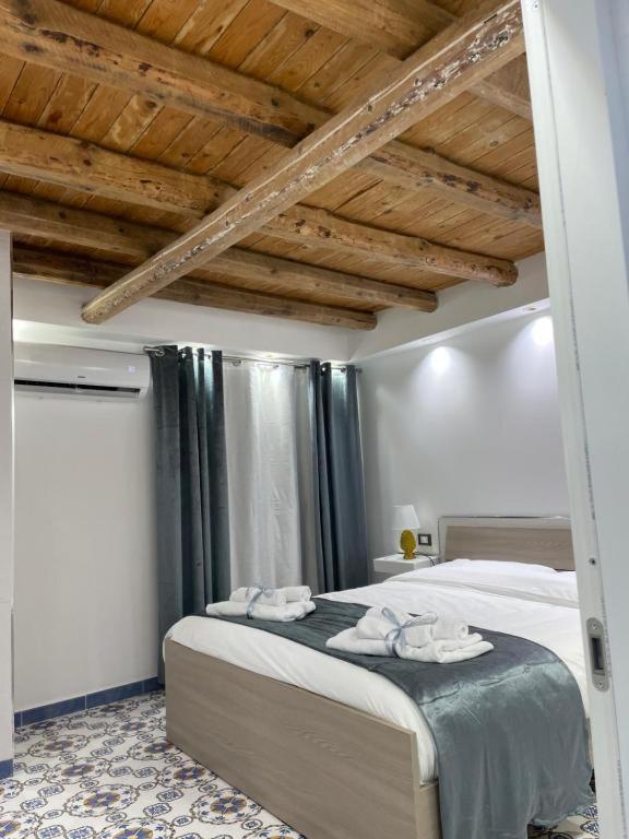 Mini Appartamenti Ballaro Rooms ปาแลร์โม ภายนอก รูปภาพ